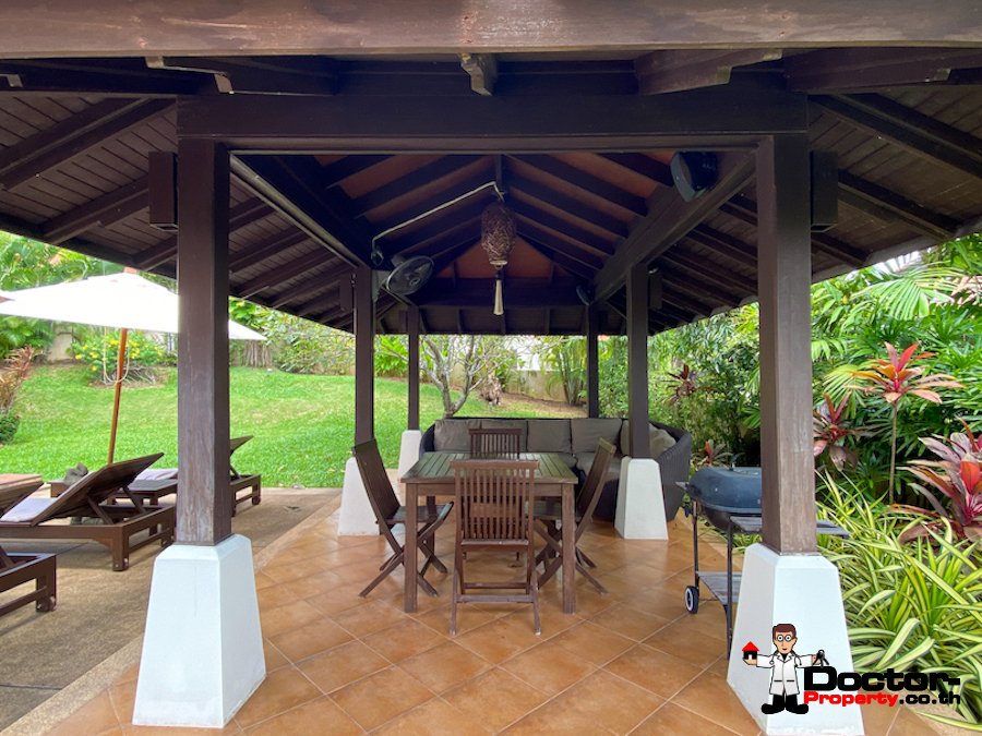 Asian Style 2 Bedroom Villa, near Bangrak Beach, Koh Samui – For Sale